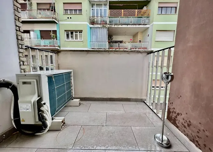 Daire Lussuoso 130 Mq Zona Cipro Roma