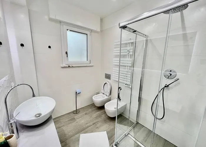 Lussuoso 130 Mq Zona Cipro * Roma